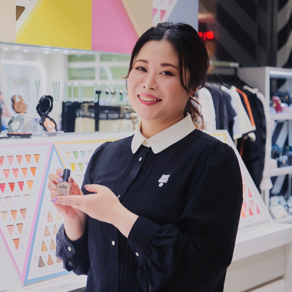 8店舗で店長を経験し、メイクアップマスターに着任 「マリークヮント 