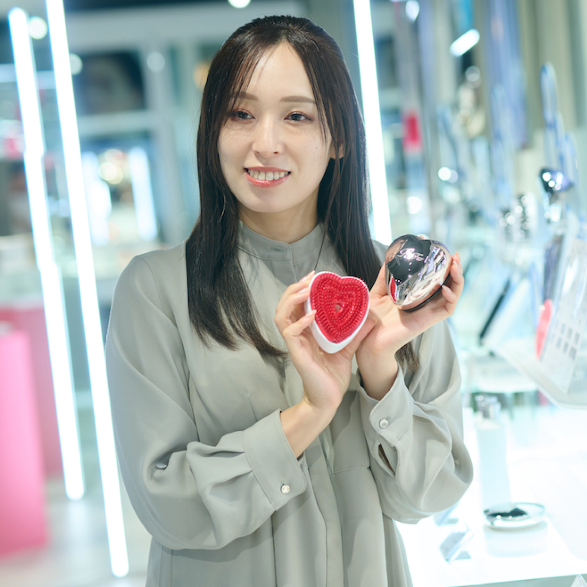 ストーリー性のある接客が鍵 売り上げ1位の敏腕店長「リファ