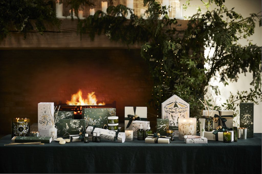 Flamingo's スキンケア一式 美しさの最終兵器、「Flamingo's」 顔セルライトへアプローチする新