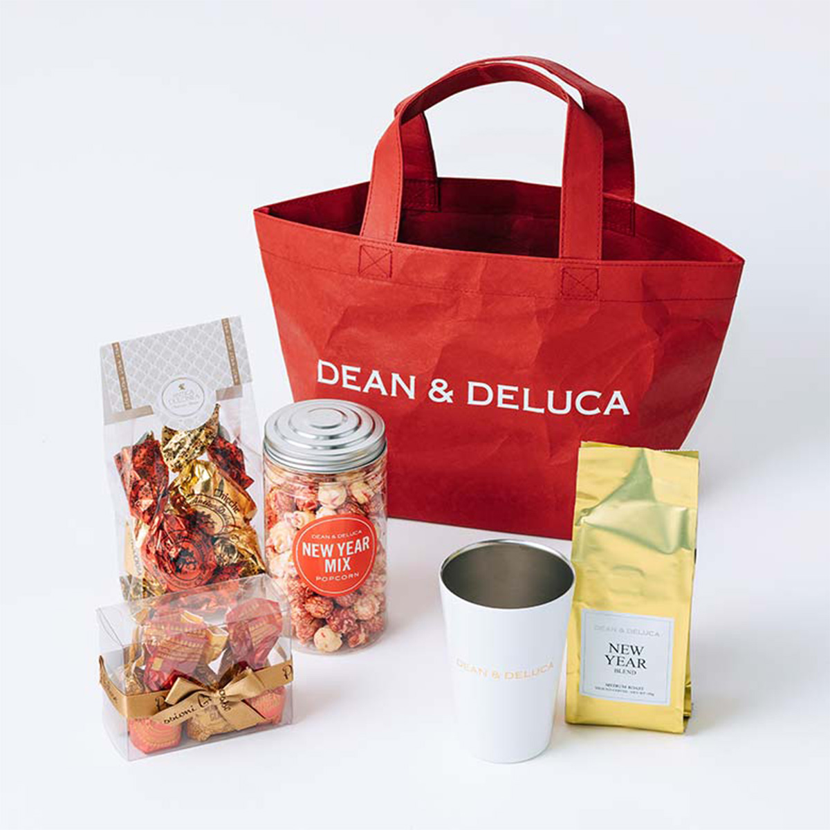 DEAN & DELUCA 赤 トートバッグ　福袋　タンブラー　紅茶 ディーン＆デルーカ」から食の福袋全3種 公式サイトで受注受け付け中
