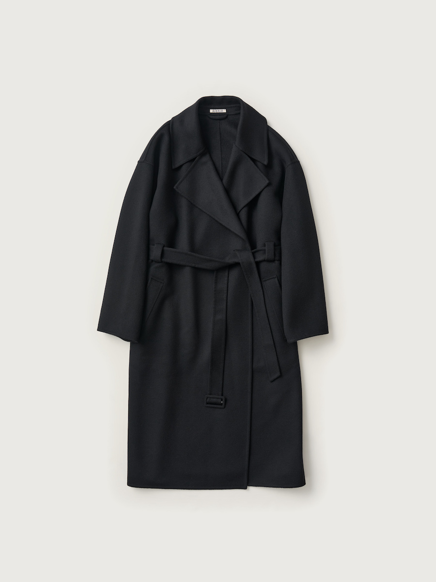 オーラリー」が初のウィメンズオンリーの直営店舗を伊勢丹新宿に