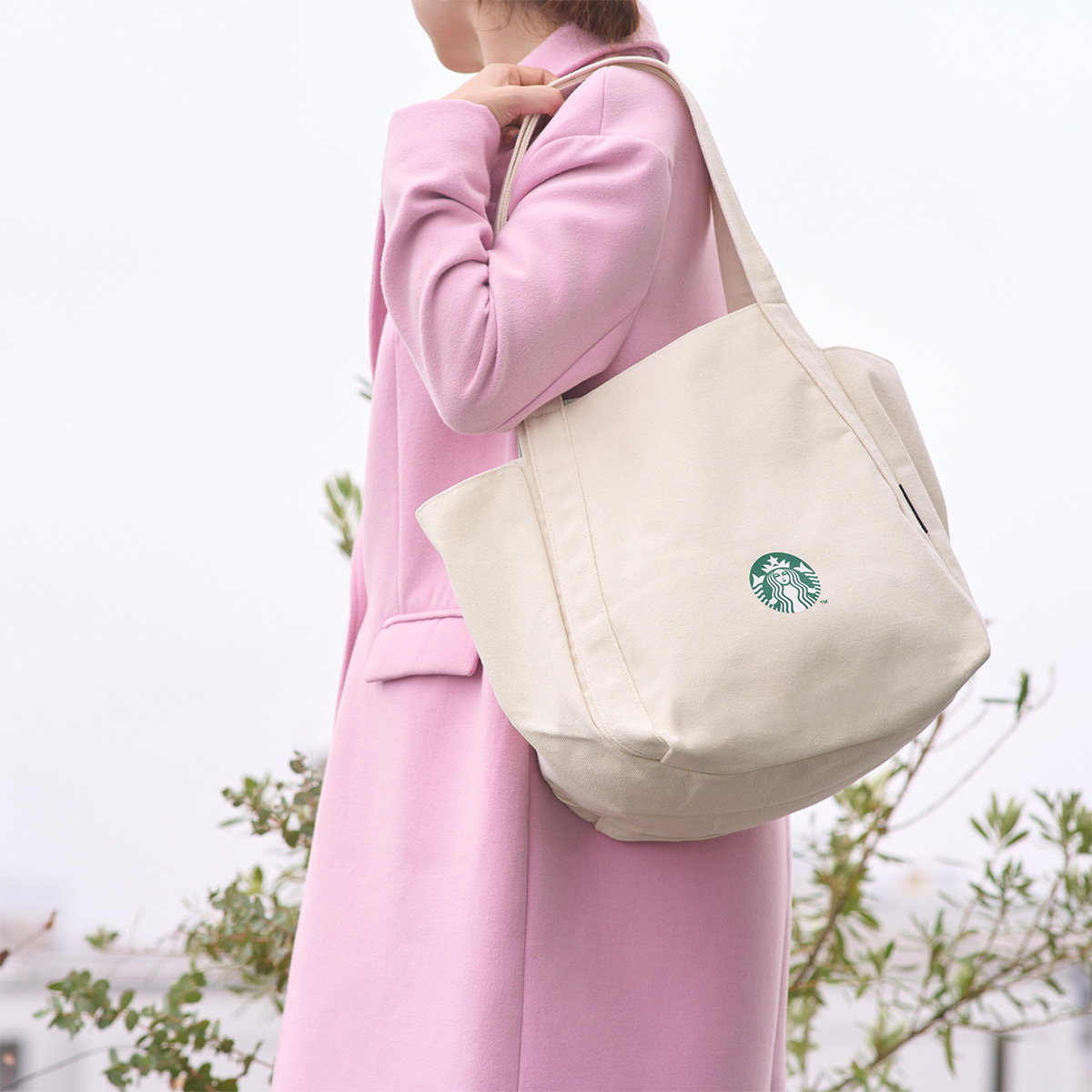 スターバックス2025年福袋のオンライン抽選受け付けは11月5日