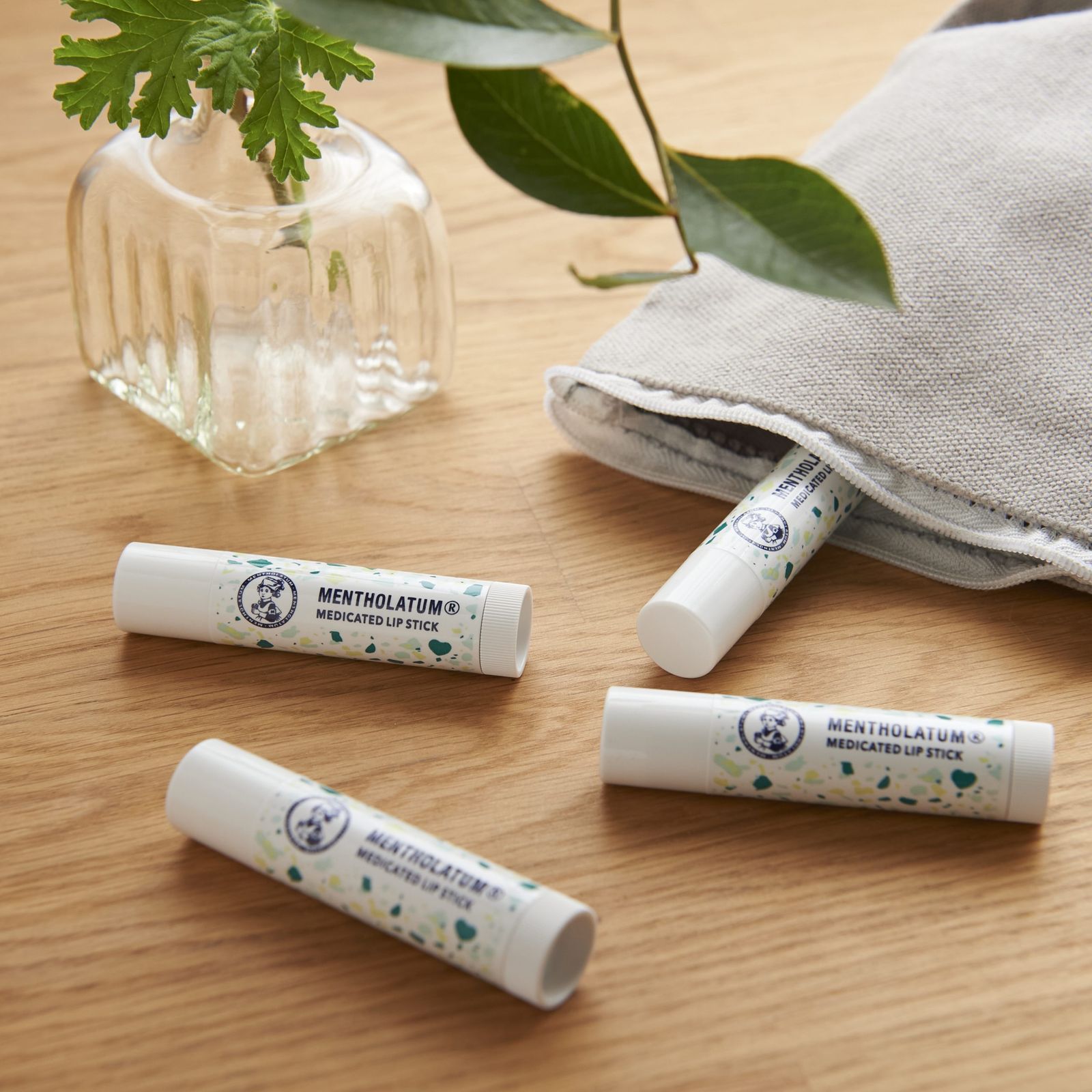 メンソレータム薬用リップ”4本パックを「ロハコ」限定で発売