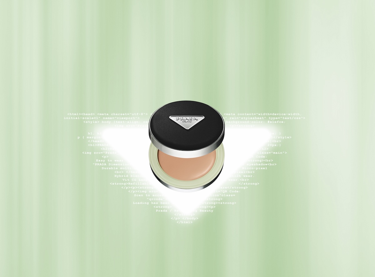 プラダ ビューティ」が美容液クッションファンデを発売 ブランドを象徴