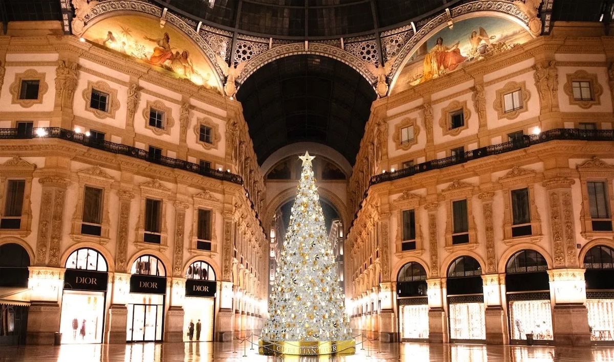 ディオール」や「シャネル」の2024年クリスマス・イルミネーション
