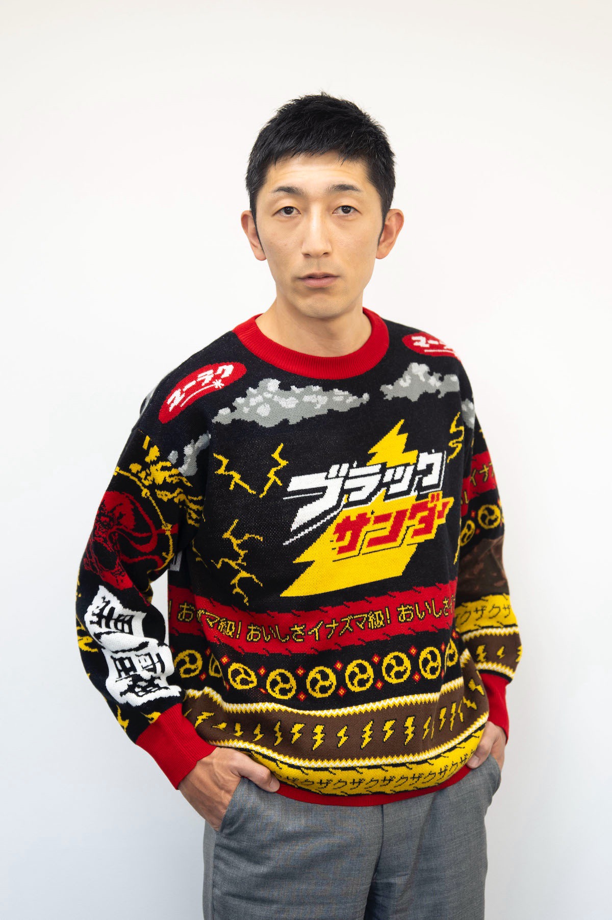 【超希少】【早い者勝ち】ブラックサンダー セーター 30周年記念品 ブラックサンダー」がダサセーターの日を前に“ブラックサンダー