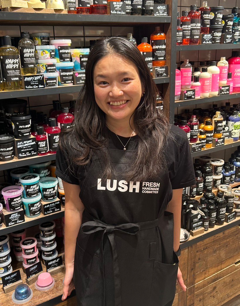 長谷川文香／「ラッシュ」アトレ川崎店 ショップマネージャー