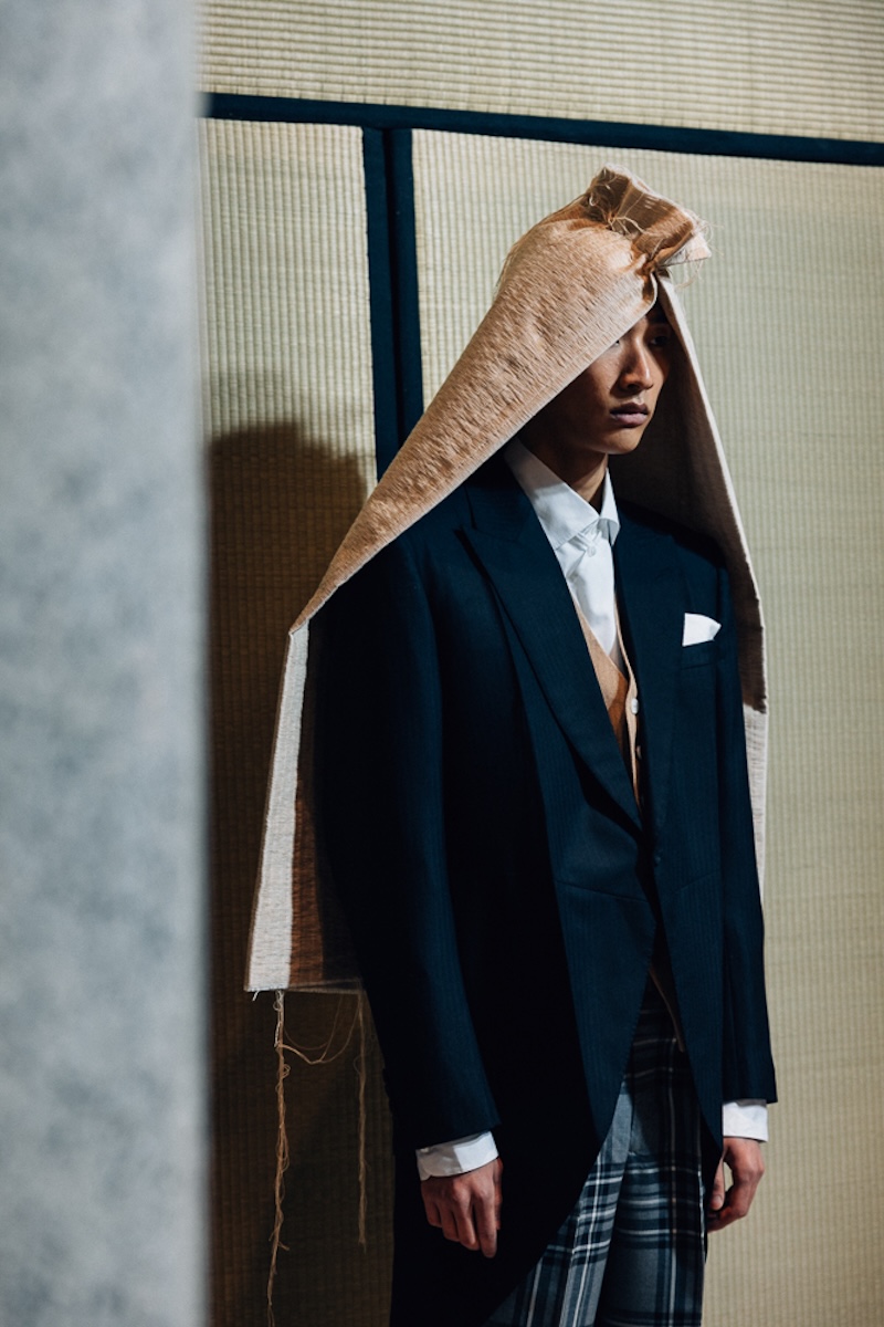 専用イタリア製生地ブラウン　ブレザーとスラックスのセット海外ホテルTaylor 専用イタリア製生地ブラウン ブレザーとスラックスのセット海外ホテル