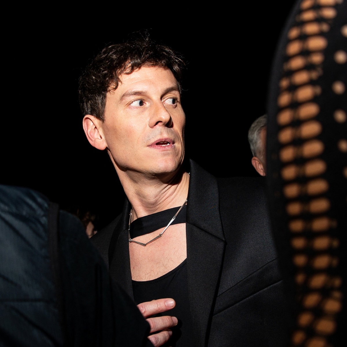 ミュグレー」のデザイナーが退任か 早ければ今春にもと情報筋 - WWDJAPAN