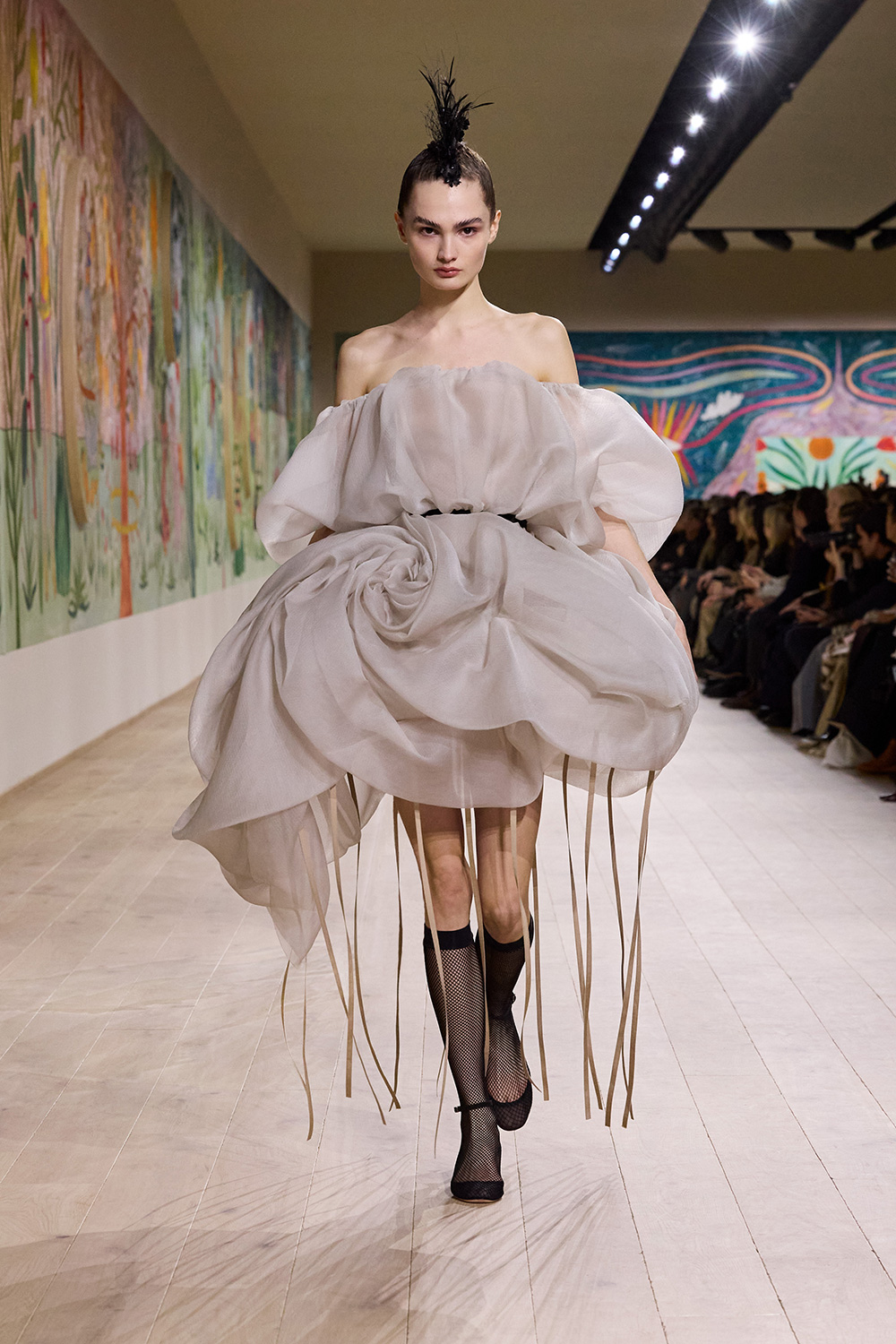 花の「ディオール」や虹の「シャネル」 2025年春夏クチュール一挙紹介