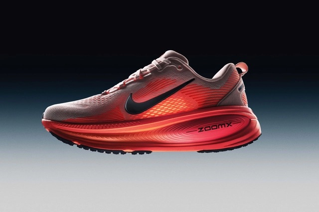 【完売品】NIKE ボメロ18 完売カラー メンズ24.5㎝ ヨドバシ.com - ナイキ NIKE ボメロ 18 SE メンズ ランニング