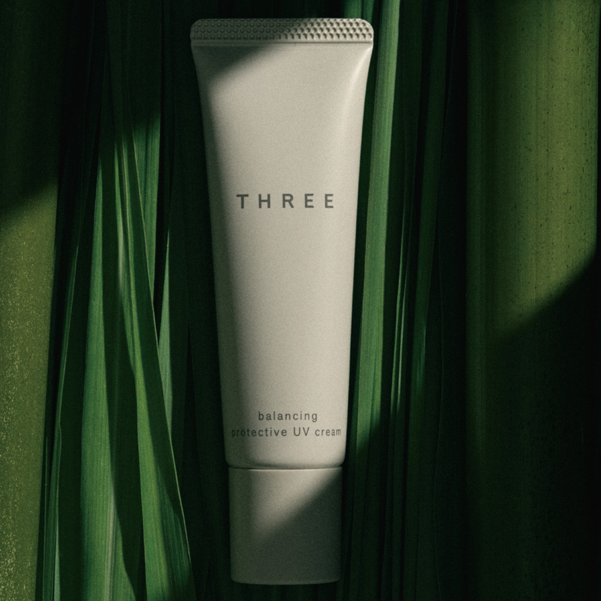 2025年夏コスメ】「スリー」の人気シリーズからレモングラス精油配合の