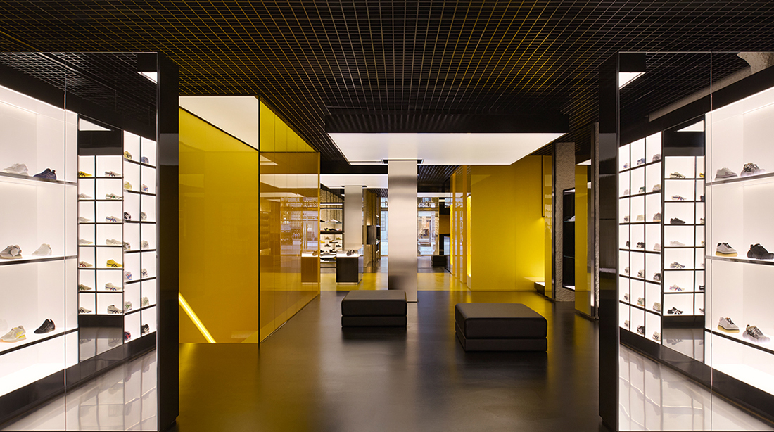 オニツカタイガー,ONITSUKA TIGER