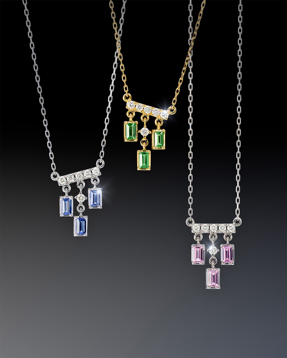 アーカー,AHKAH,ケイティ・ヒリヤー,Katie Hillier,シャンデリア,chandelier