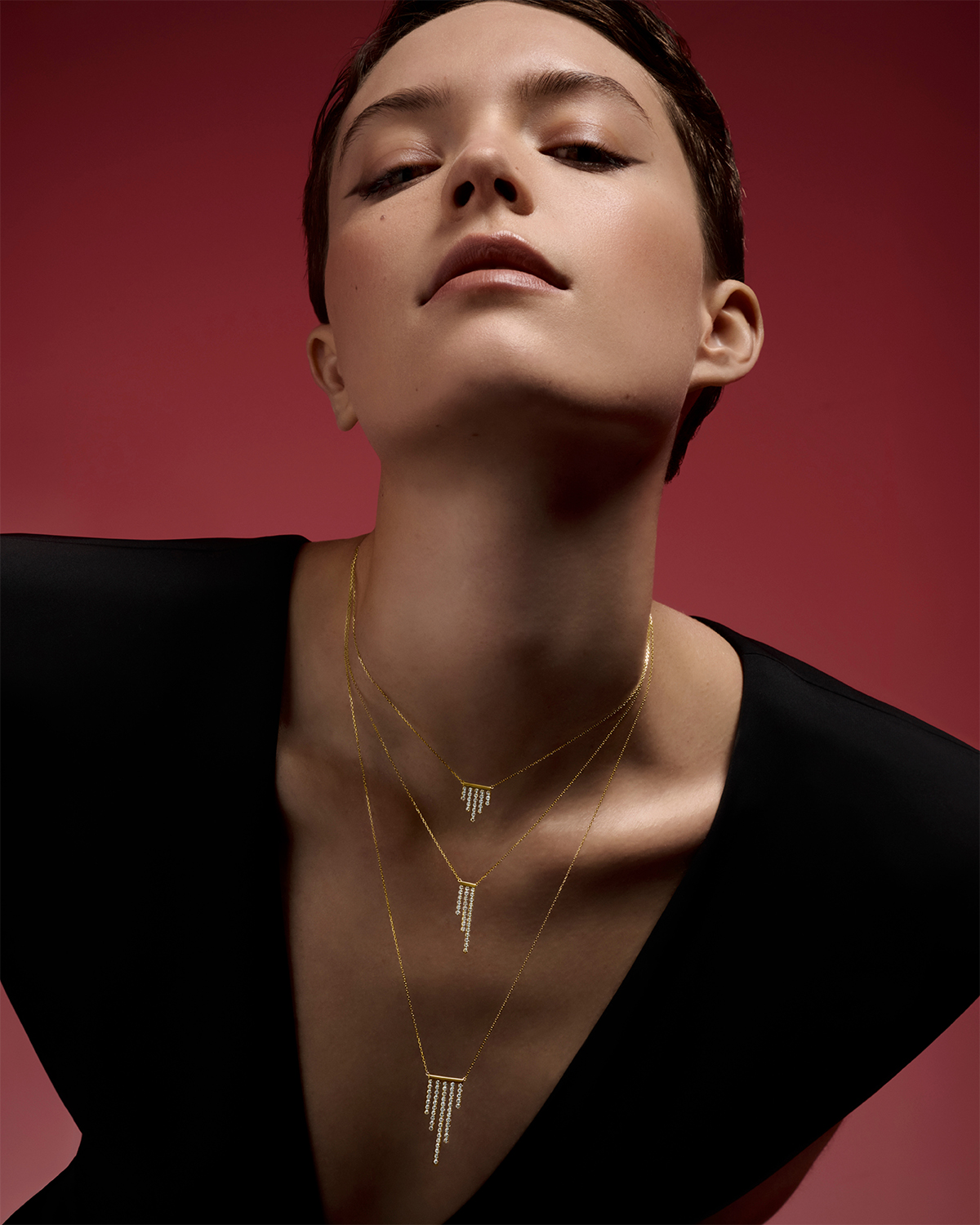 アーカー,AHKAH,ケイティ・ヒリヤー,Katie Hillier,シャンデリア,chandelier
