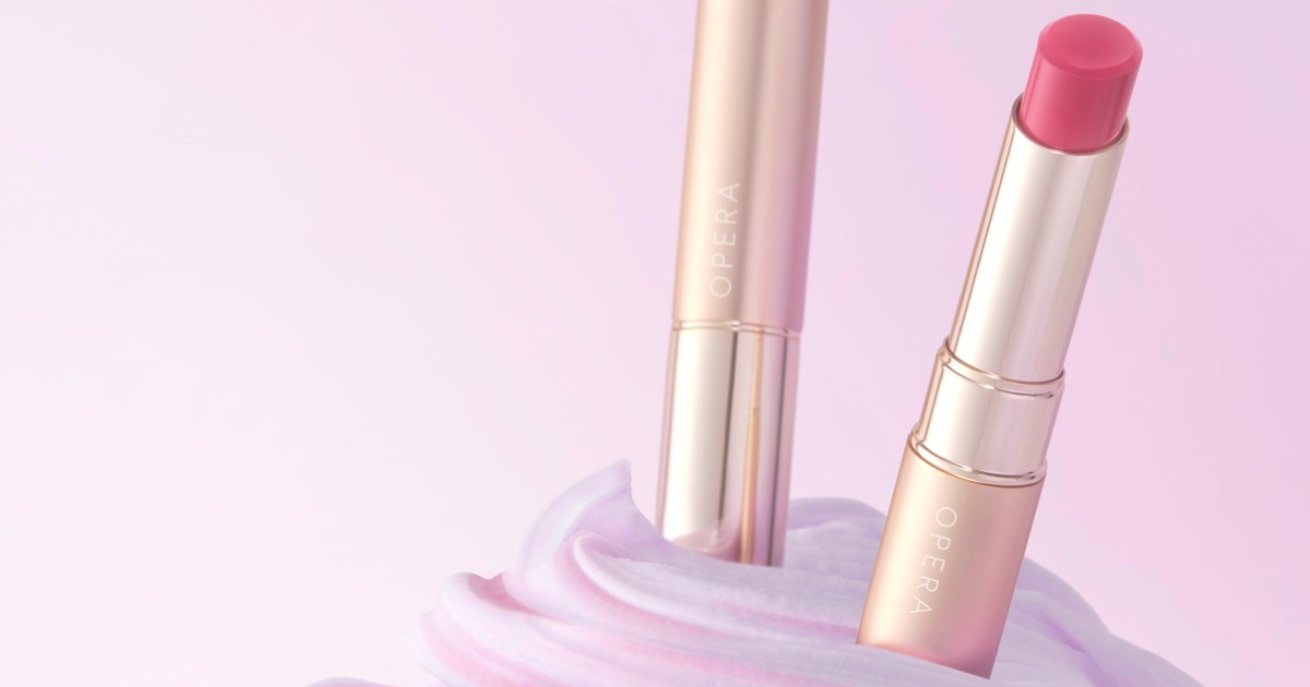 2025年夏コスメ】「オペラ」の“シアーマットリップスティック”から