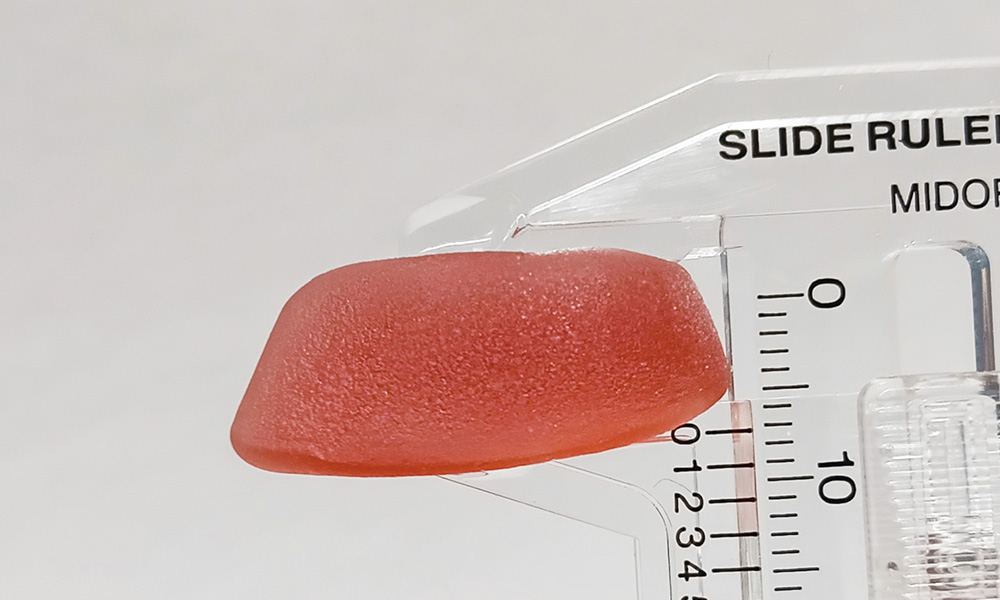 もとは11mmで、3mm押し込めたので弾力は3