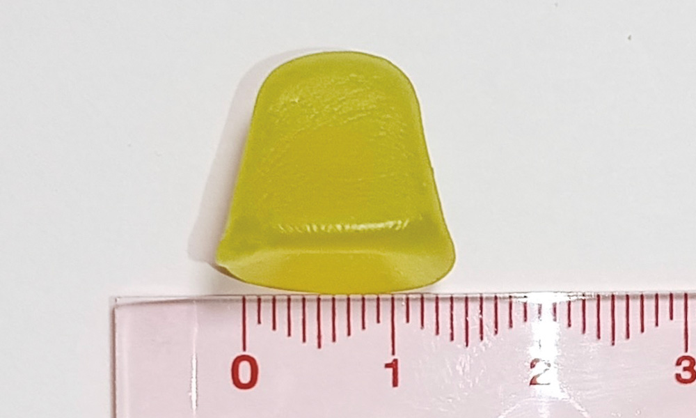 直径17mmの逆さカップ型