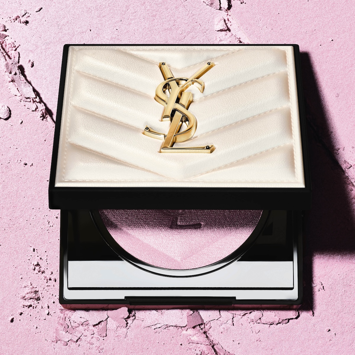 YVES SAINT LAURENT ハイライター イヴ・サンローラン / アンクル ド ポー ルクッション ゴールド