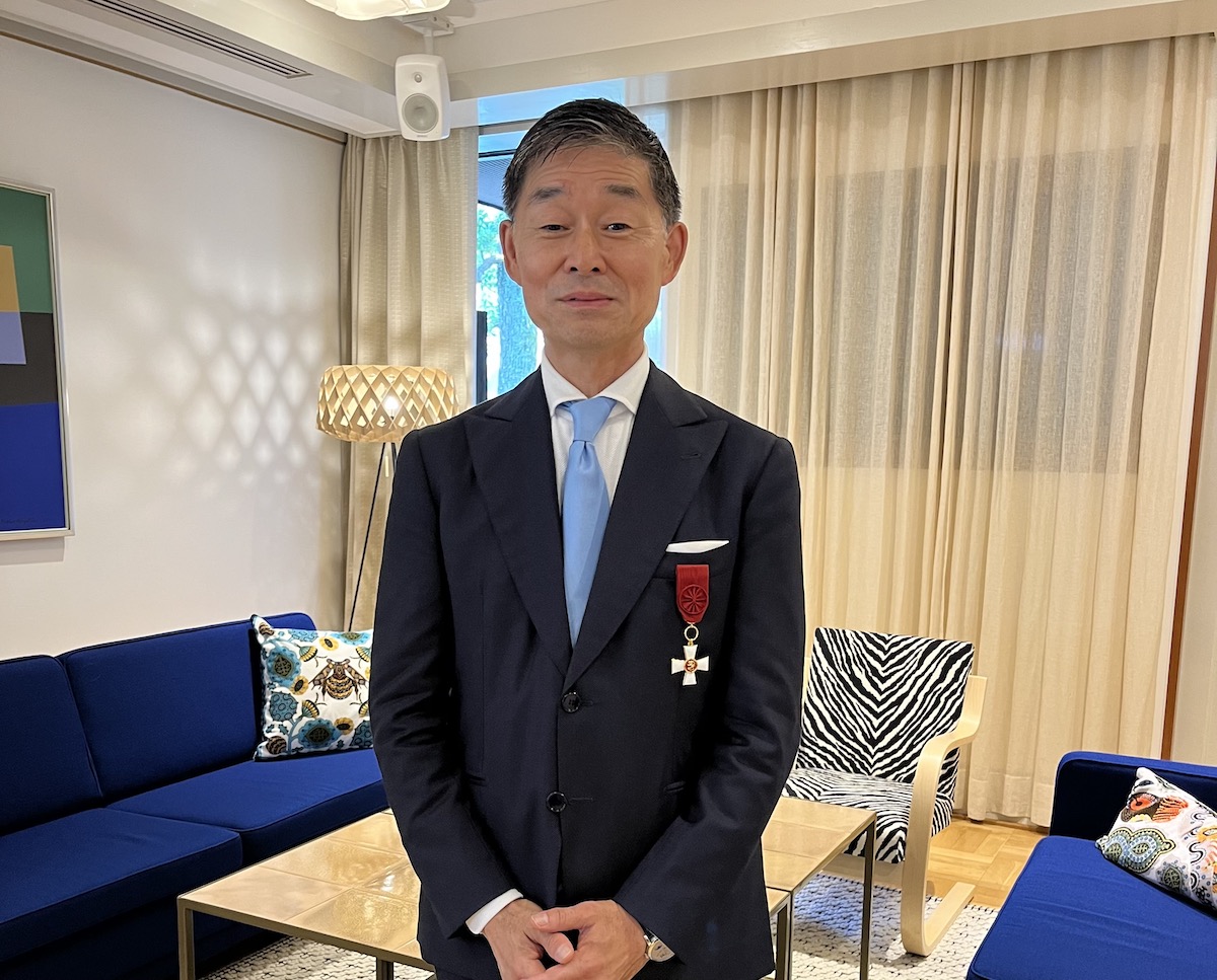 ミナ ペルホネン」の皆川明がフィンランド獅子勲章騎士一級章を