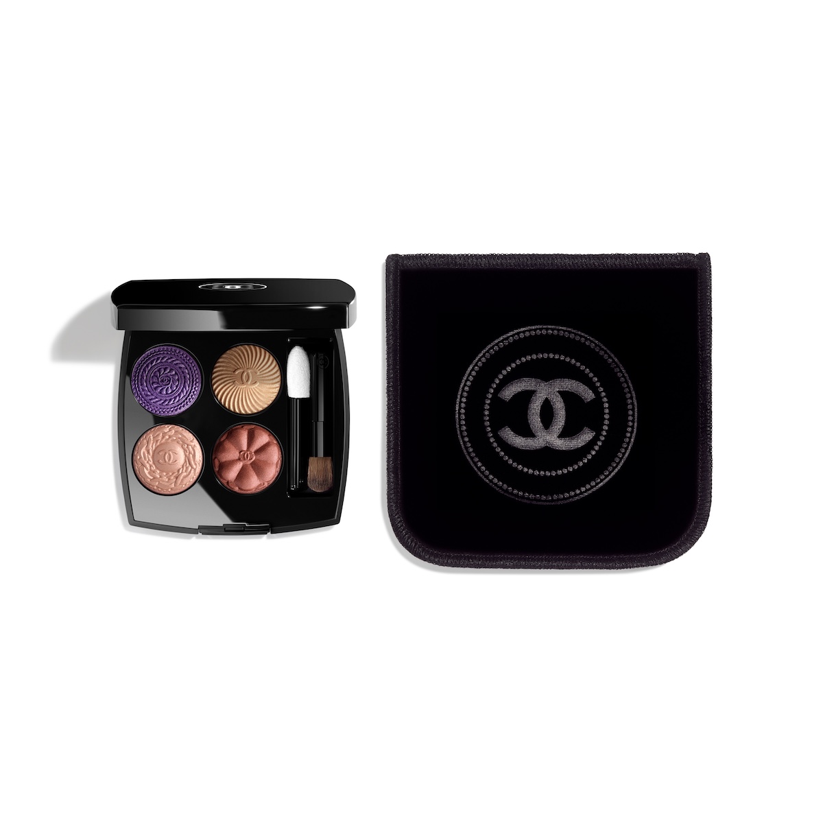 くま CHANEL アイシャドウ シャネル」の新作アイシャドウパレットは、メゾンを象徴する