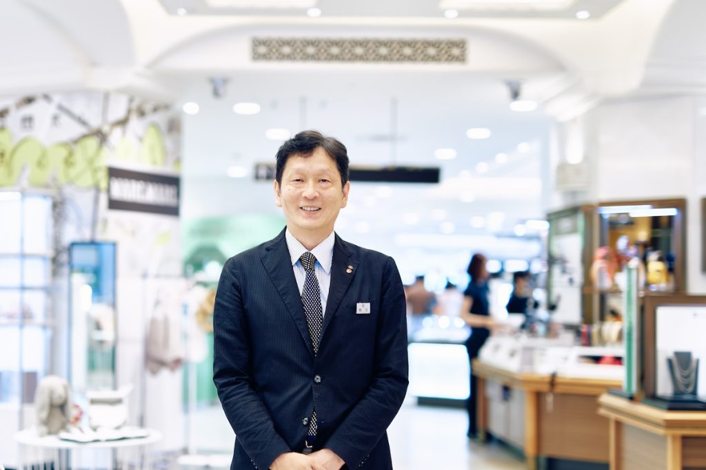 難波斉/高島屋 常務取締役 大阪店長