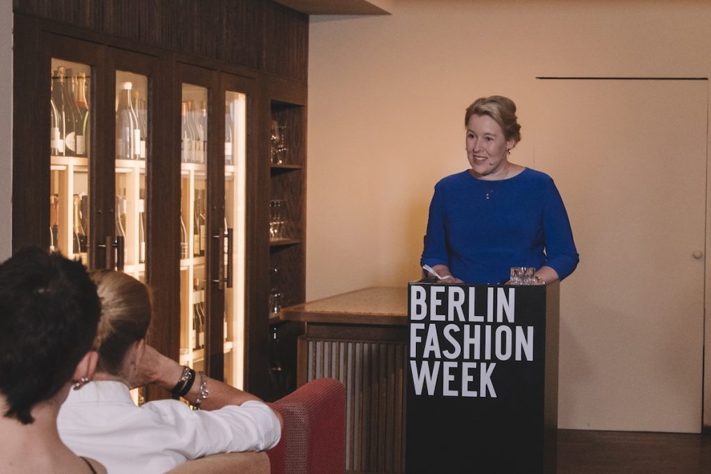 州の積極的な支援