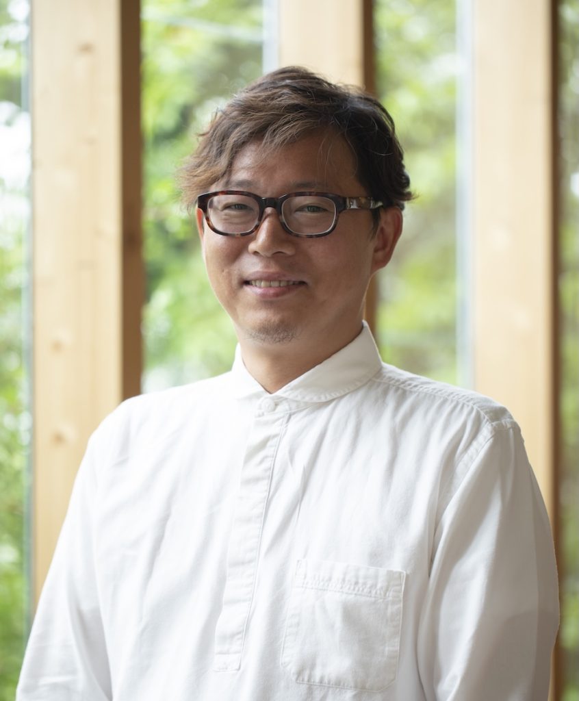 原岡知宏／日本工芸産地協会理事・事務局長