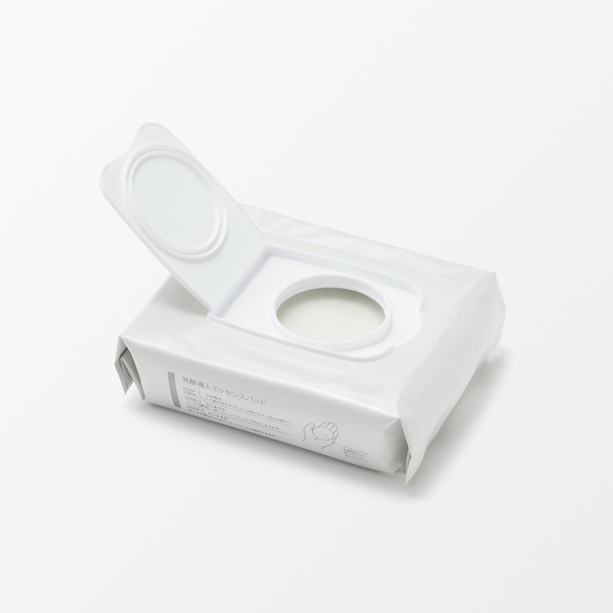 無印良品」が3機能兼備の“発酵導入エッセンスパッド”を発売