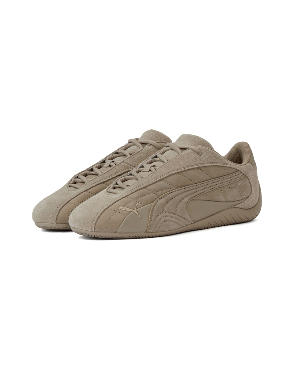 PUMA × Graphpaper プーマ グラフペーパー スニーカー グラフペーパー」が「プーマ」とコラボ 洗練された美学を宿す“スピード