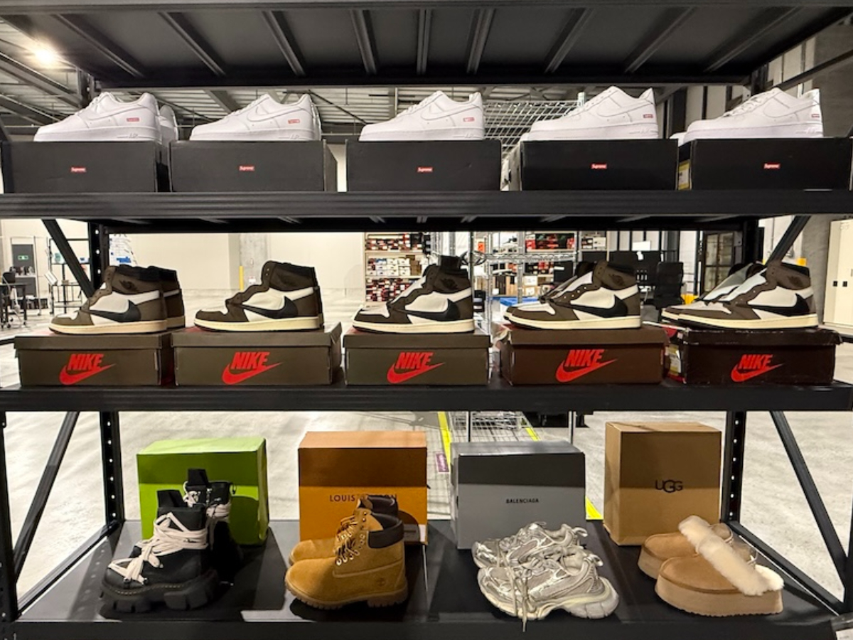 ラブブ　新品未使用　スニダン店舗購入品 スニダン購入可】「ラブブ」はどこで買える？購入場所から魅力