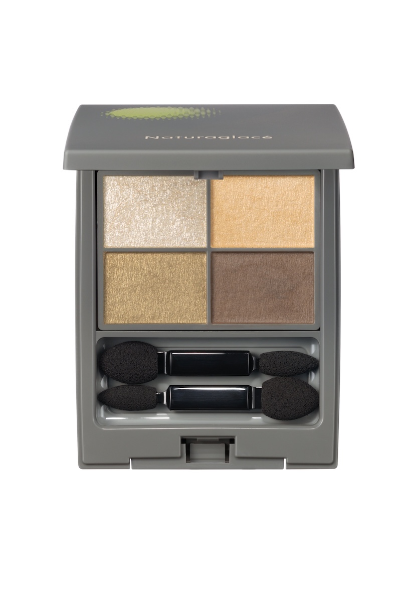 2025年秋コスメ】「ナチュラグラッセ」が透明感をかなえるメイクアップ