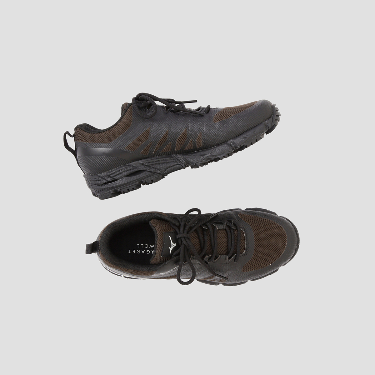 マーガレットハウエル MIZUNOコラボ マフラー ミズノ フォー マーガレットハウエルから最新コラボアイテムが