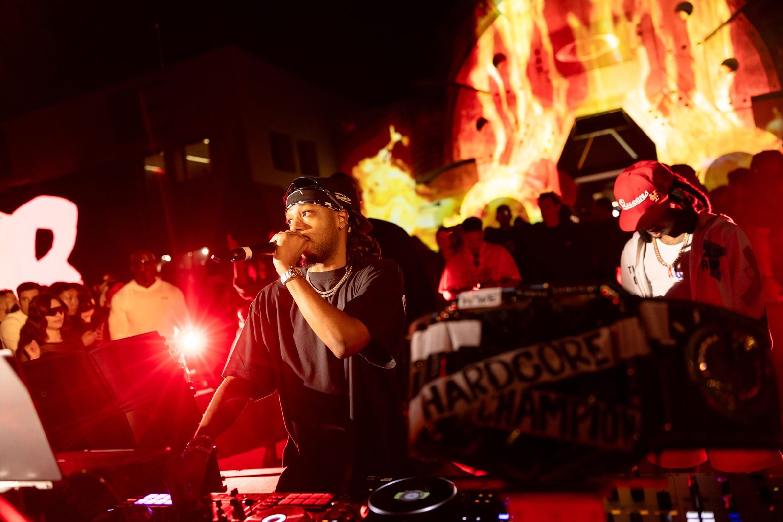 炎の顔グラフィック スケートボード 炎の顔グラフィック スケートボード Todd Francis | Riddim by