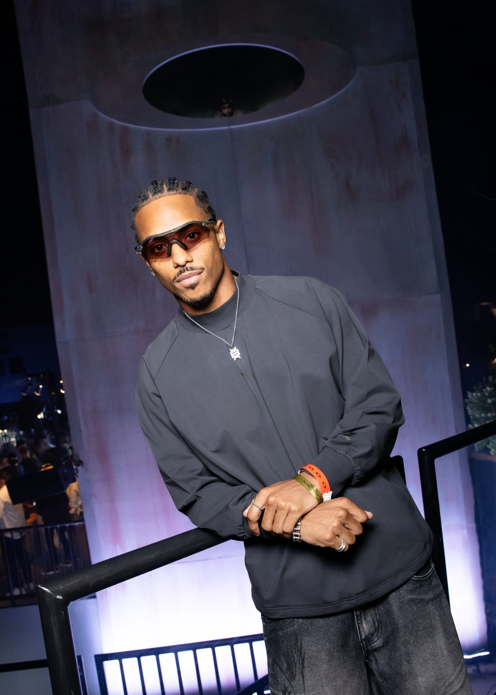 【トラヴィス着用‼️】Oakley ブラック スポーツサングラス OAKLEYがトラヴィス・スコットをチーフ・ヴィジョナリーに任命