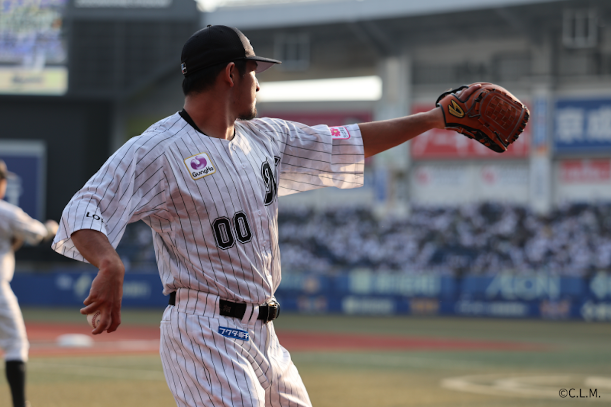 ゾゾタウン20周年を記念して千葉ロッテマリーンズが「ア ベイシング