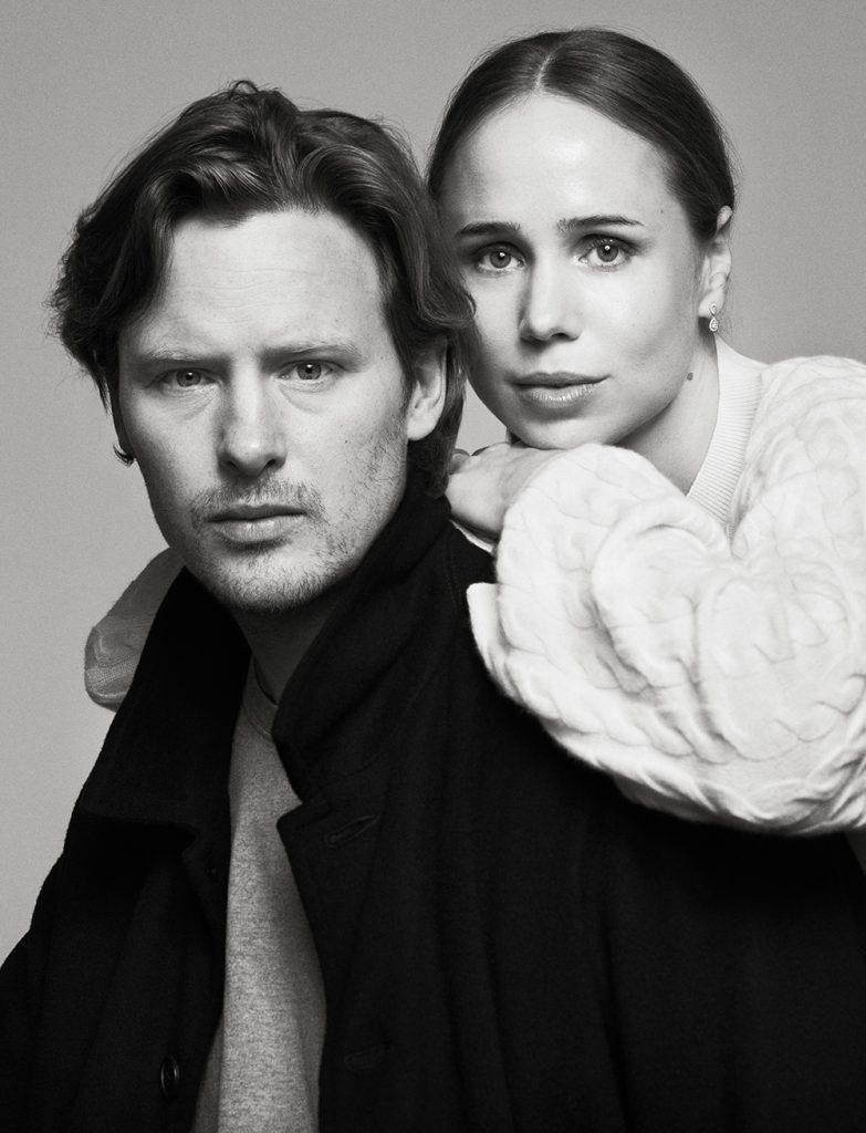 (左)カール・リンドマン/「トーテム」共同創設者兼最高責任者<br />
(右)エリン・クリング/「トーテム」共同創設者兼クリエイティブ・ディレクター