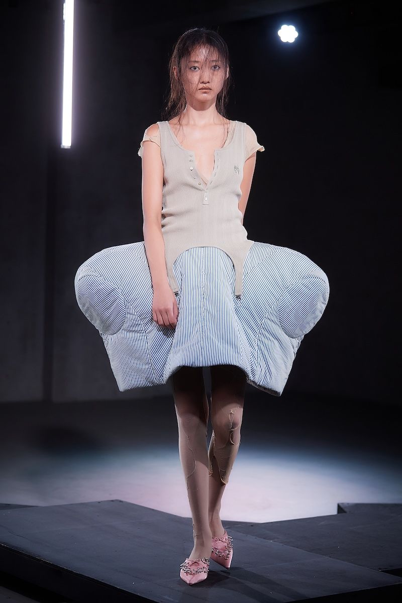 cristaseya ルックブック　まとめ売り ウォッシャブル】タイガーパッチTシャツ(トップス)｜EVEX by