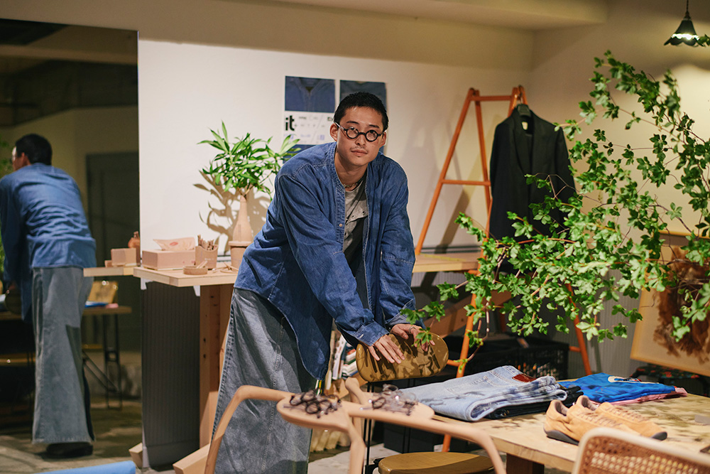 イタイタイコウ／「ムクタ」「サル」バイヤー