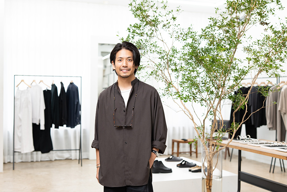 鵜飼健貴／アンリミテッド バイヤー