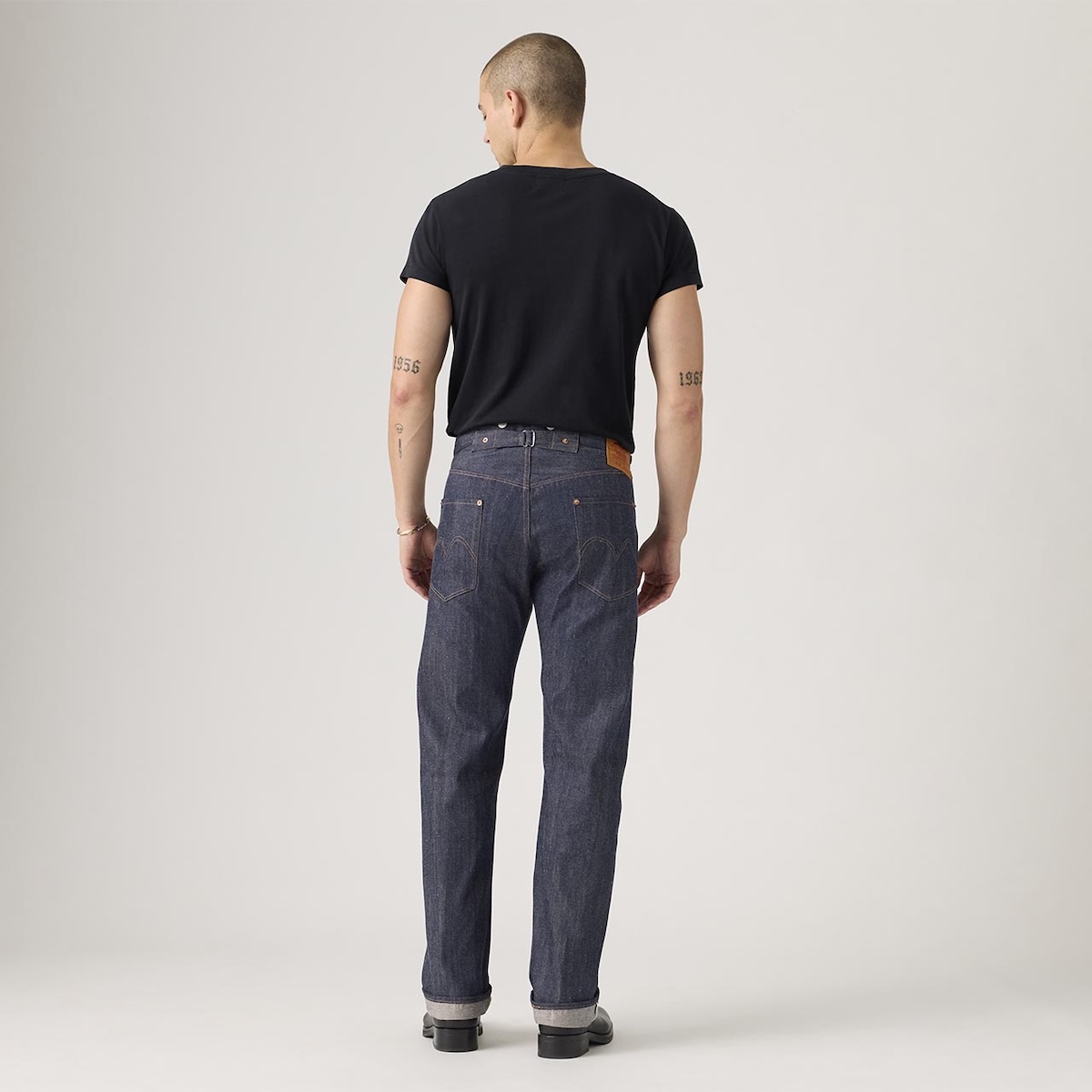 リーバイス」の復刻コレクション ジーンズ“1901 501”の“ジャパン
