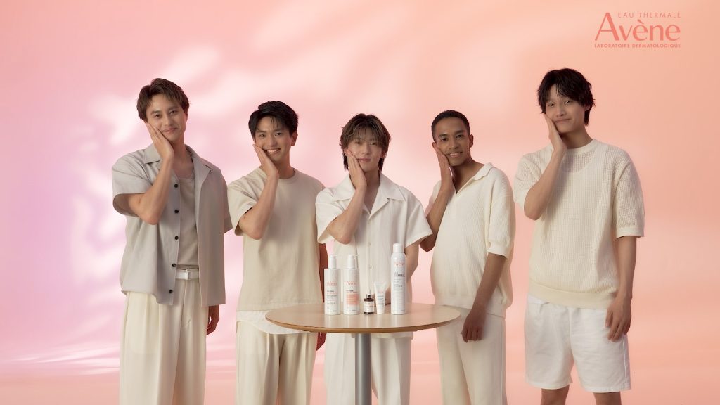 Avene アベンヌ　Aぇ!group ポーチ Avene アベンヌ Aぇ! group ポーチ アベンヌ公式 on X:
