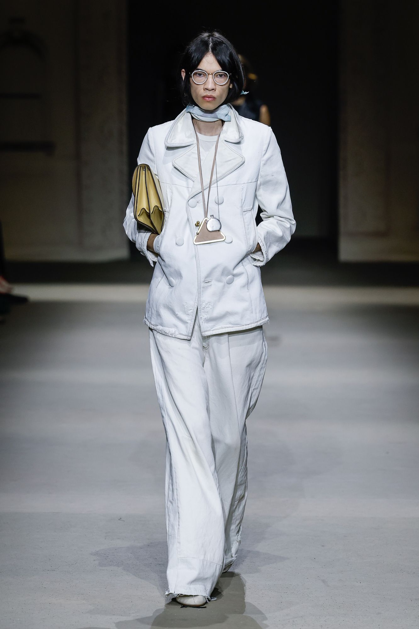 ★COACH（コーチ）オフィシャル写真集★65周年記念本★ファッション デザイン コーチ75周年を経てモダンに進化した、新アイコンバッグ誕生