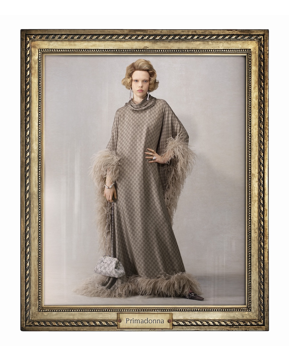 GUCCIグッチarchive 最初期スタッズロゴデムナ元ネタバッグ グッチの日本上陸60周年記念した展覧会が銀座で開催、ハンドバッグ作品