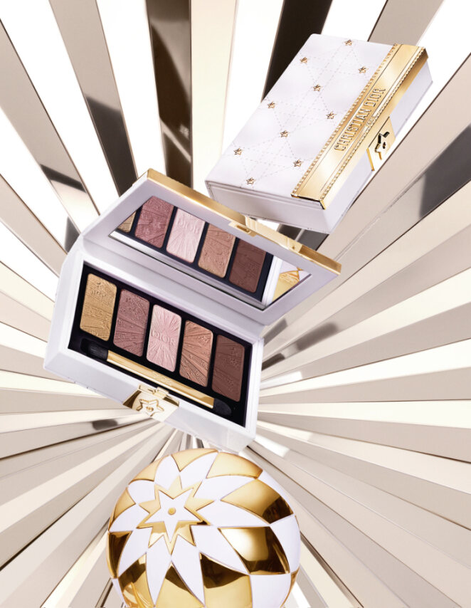 DIOR ディオール 5色のホリデー限定 アイシャドウ パレット クリスマス ディオールからゴールドのモチーフを纏った、煌めき溢れる