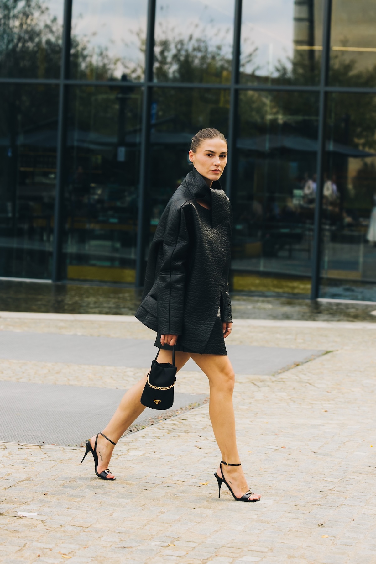 PRADA ブラックナイロンバッグ　着用画像有 PRADA ブラックナイロンバッグ 着用画像有 PRADA ブラックナイロン