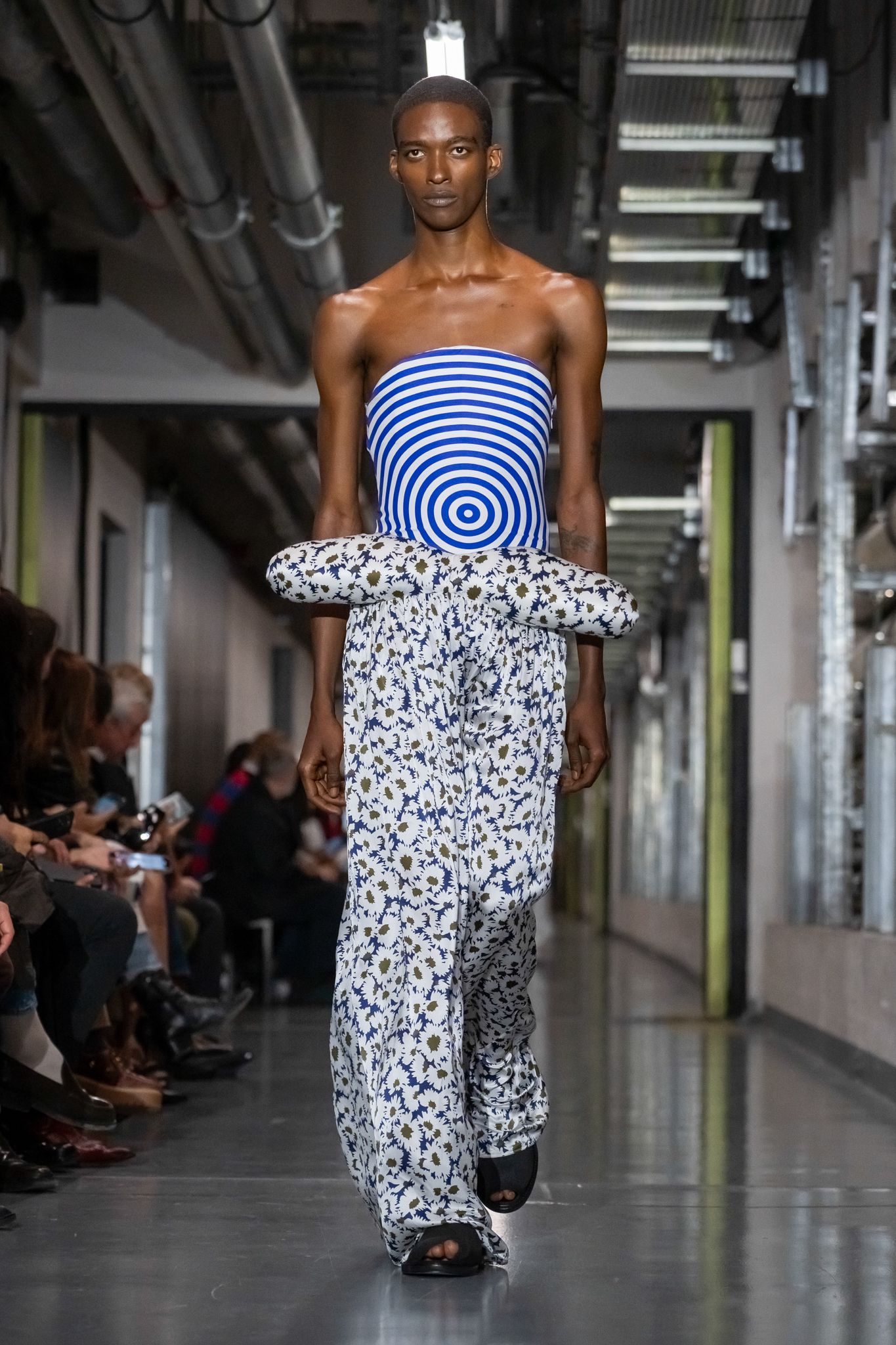 ジャンポール・ゴルチエ」2026年春夏コレクション - WWDJAPAN