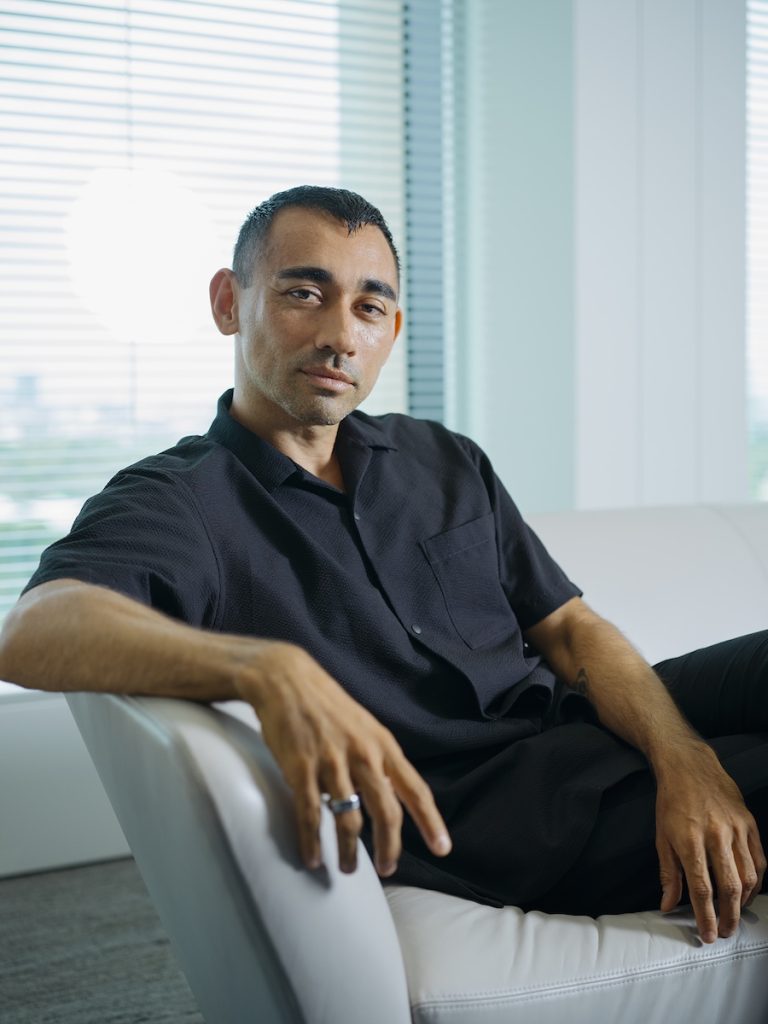 ニコラ・フォルミケッティ／M・A・C グローバル・クリエイティブ・ディレクター