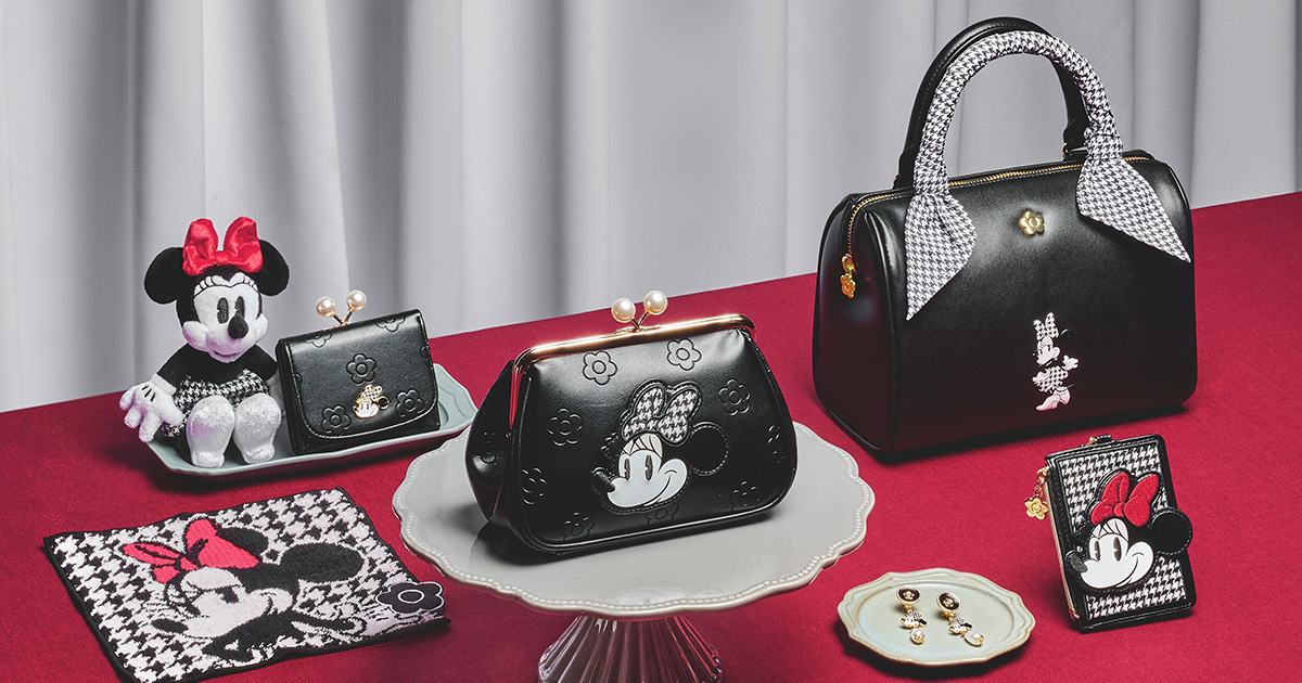 マリークワント 完売品 定価以下ディズニーコラボプルオーバー 送料込み マリークワント 完売品 定価以下ディズニーコラボプルオーバー