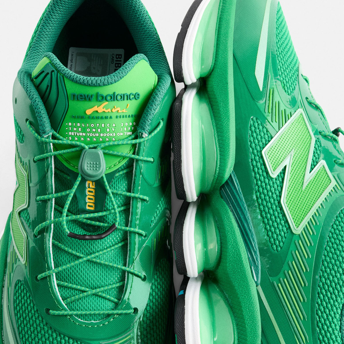 ニューバランス」とアミーネの新作コラボスニーカー“アブゾーブ